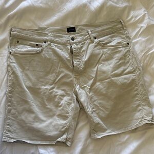 Gant Men's Flat Front Light Khaki Shorts
